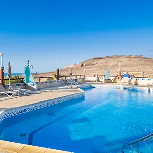 https://club-bungalows-esmeralda-maris.hotelsfuerteventura.org